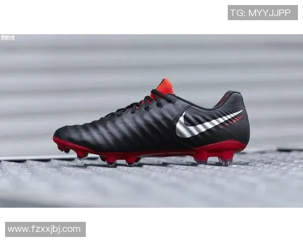 穿传奇7足球鞋的球星们如何助力球队夺冠与个人成就的提升分析